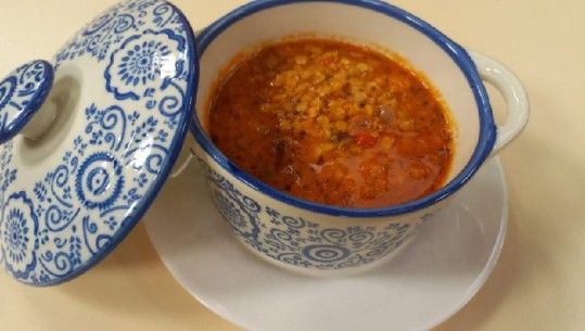 Gatime nga zonja Albana, Çorbë turke me thjerrëza të kuqe