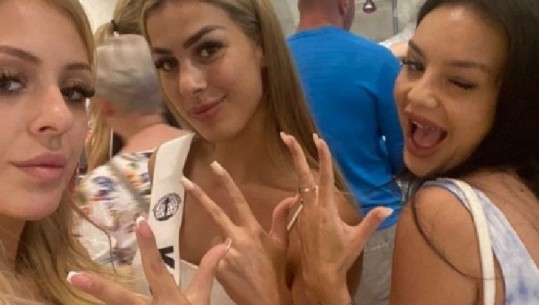 Bënë foto me tre gishta lart, Miss Shqipëria dhe Miss Kosova akuzojnë për manipulim Miss Serbinë: S’e dinim që ky ishte simbol serb