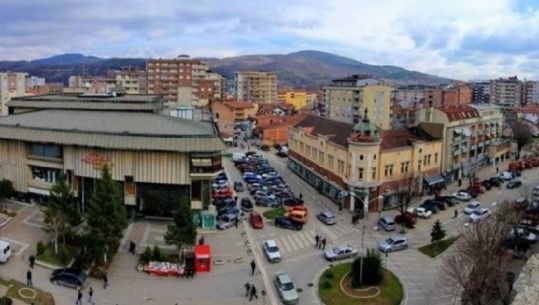 Sherr mes të rinjve, vritet me thikë 25-vjeçari në Mitrovicë
