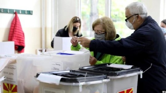 Përfundon raundi i dytë i zgjedhjeve lokale në Maqedoninë e Veriut, marrin pjesë afërsisht 49% e qytetarëve