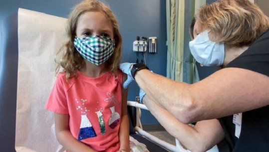 SHBA miraton plotësisht vaksinën Pfizer për fëmijët mbi pesë vjeç