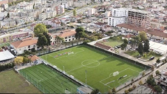 Rikonstruktohen 3 fusha në kompleksin e Tiranës, investimi pjesë e programit për terrenet futbollistike 