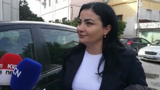 Akuzohet se kreu marrëdhënie seksuale me 11-vjeçaren në Lushnjë, çudit avokatja e të riut: E ka marrë në shtëpi për qëllime serioze, nuk e ka rrëmbyer