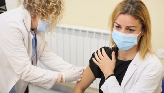 OBSH lançon fushatën antigrip dhe masat kundër COVID-19, vlerëson ecurinë e vaksinimit në Shqipëri