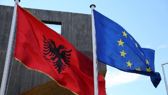 Pasojat e COVID-19, Varhelyi: BE 90 milionë euro të tjera ndihmë për Shqipërinë, 180 mln gjithsej për rimëkëmbje ekonomike