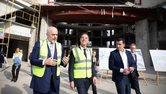 Rama i tregon Rutte punimet te  Piramida e Tiranës: Fasada do të ndërtohet në mënyrë të atillë që do të krijohet harta e Shqipërisë!
