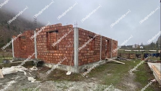 Po ndërtonte një ndërtesë pa leje në zonën e mbrojtur të Valbonës, një person i arrestuar (FOTO)