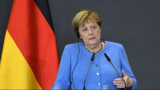 Merkel: Vala e katërt  e COVID po godet Gjermaninë me 