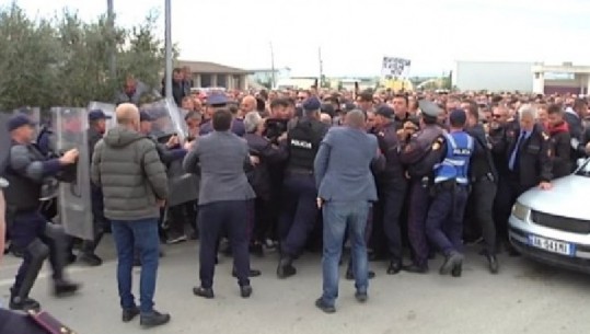Protesta e fermerëve në Lushnje, ministrja: Jemi në dialog të vazhdueshëm, vijojnë takimet
