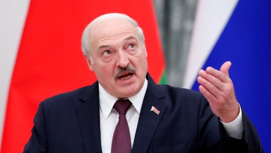 Lukashenko: Ndoshta i kemi ndihmuar migrantët që të futen në BE