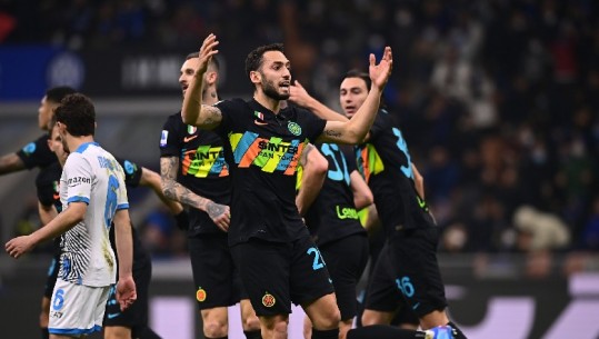 Inter i tregon 'dhembët' Napolit, Roma i falet 18-vjeçarit rekordmen! Conte shijon fitoren e parë me Tottenham (VIDEO)