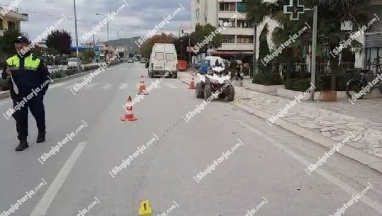 Aksident në Berat, motori del nga rruga dhe merr zvarrë kalimtarin mbi trotuar, 2 të plagosur rëndë nisen drejt Spitalit të Traumës në Tiranë