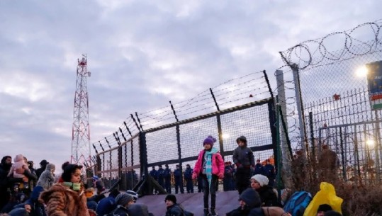 ‘Shkatërrohet’ rrjeti i trafikimit të emigrantëve përmes 'rrugëve të Ballkanit’, arrestohen 15 persona në Austri 