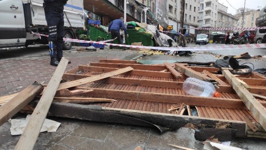 Situatë kaotike në Turqi, numri i viktimave nga stuhia shkon në 4! Erërat e forta ‘shkundin’ çati e shtylla duke lënë 38 të plagosur