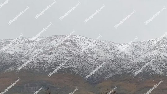 Pas reshjeve të shiut, Lezha përfshihet nga reshjet e dëborës