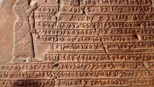 Një histori më shumë se 5000 vjeçare, si lindi alfabeti