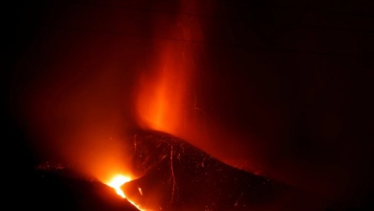 Shpërthimi i vullkanit në Indonezi, 1 viktimë dhe disa të lënduar! 35 persona të shtruar në spitale