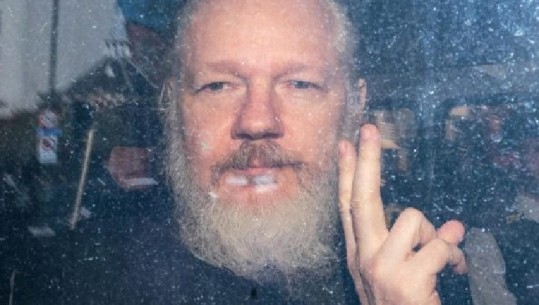 Publikoi mijëra dokumente sekrete, krijuesi i 'Wikileaks' Julian Assange do ekstradohet në SHBA, kërkohet për spiunazh