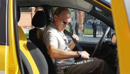 Dikur taksist, tani president! Putin rrëfen krizën ekonomike dhe periudhën e tij të ‘errët’: S’më pëlqen të flas për këtë, por për fat të keq ka ndodhur 