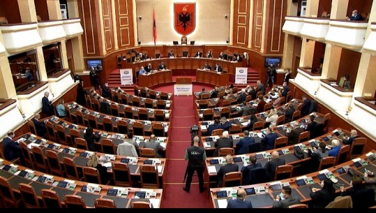 Kuvendi miraton dy marrëveshjet me Britaninë e Madhe për transferimin e të burgosurve dhe për pranimin e emigrantëve, Ministri: Vetëm emigrantët që ikin nga Shqipëria