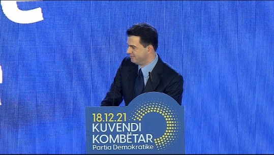 Basha e pranon: Më falni që në 8 vite lejova dualizmin e Berishës, sot partia ka vetëm 1 kryetar