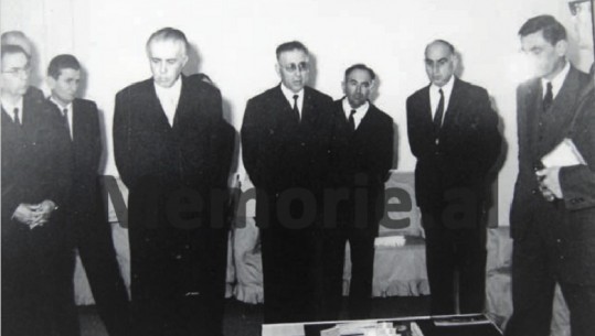 Akuzat e Enverit: “Kiço Ngjela mban në Tregtinë e Jashtme, katër njerëz me gra sovjetike”/ Plenumi i majit të ’75, kur Hoxha “zbuloi grupin armiqësor” të naftës