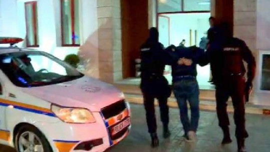 Njerku ngacmon seksualisht vajzën e gruas, arrestohet 57-vjeçari në Tiranë! Pranga edhe 4 të tjerëve për vepra të ndryshme penale
