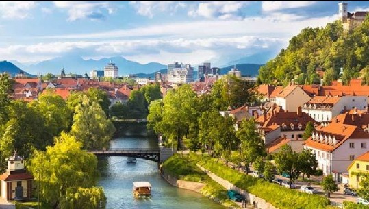 Si po ngrihet ekonomikisht Sllovenia