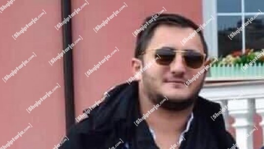 E rëndë! Humb jetën 29-vjeçari shqiptar në Kretë, del nga rruga dhe përmbyset, ‘paloset’ automjeti, trupi nxirret me vështirësi nga zjarrfikësit 