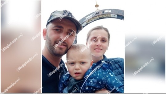Del fotoja e familjes që u përfshi në aksident! 3-vjeçari me të atin humbi jetën, nëna në gjendje të rëndë