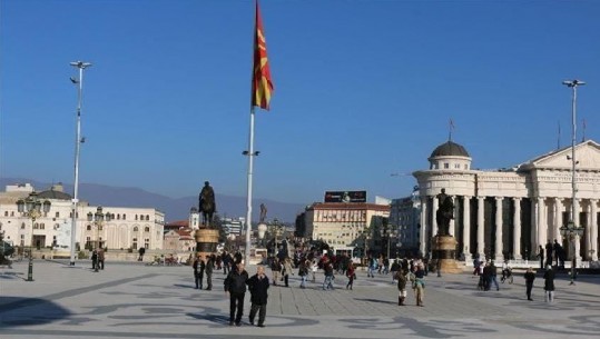 Ministri i Shëndetësisë në Maqedoninë e Veriut: Nuk do të vendosim asnjë kufizim të ri për COVID-19