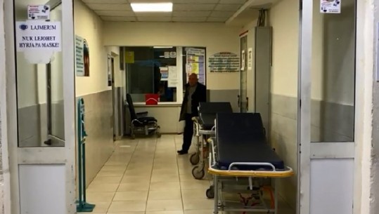Vrau bashkë me një tjetër malazezin, kush është 34-vjeçari që u plagos sot, u la te dera e spitalit nga një person i paidentifikuar