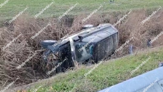 Aksident në rrugën Shkodër-Velipojë, 'Range Rover' me shpejtësi të lartë del nga rruga dhe bie në kanal, humb jetën shoferi 29 vjeç (VIDEO)