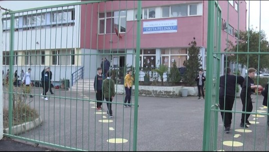 Vëzhgimi në shkolla, në Tiranë nxënësit mësim me xhupa! Kaldajat jo gjithmonë ndizen, nxënësit sjellin vetë rezistenca! Prindërit: Kanë ftohtë