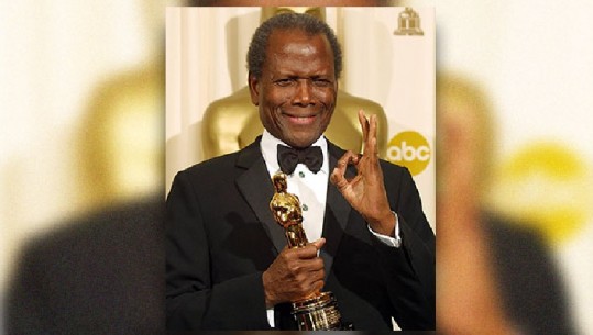 Shuhet në moshën 94-vjeçare ylli i Hollywood, i pari aktor me ngjyrë që fitoi çmimin Oscar