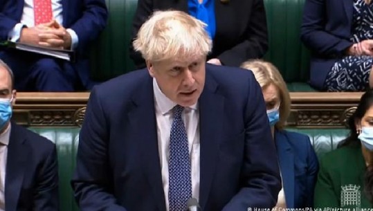 Mori pjesë në një festë kur vendi ishte në izolim për shkak të COVID, Boris Johnson kërkon falje: Ka gjëra që nuk i bëmë siç duhet