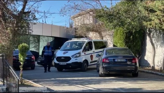 Ngritën laborator për të falsifikuar dokumente, Gjykata e Lezhës lë në burg 1 nga të arrestuarit dhe detyrim paraqitje për 3 të tjerët! Çështja i kalon Gjykatës së Tiranës për moskompetencë