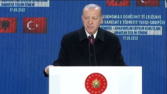 Erdogan: Përmbushëm premtimin, janë ndërtuar 522 njësi banimi që kushtuan 42 mln euro