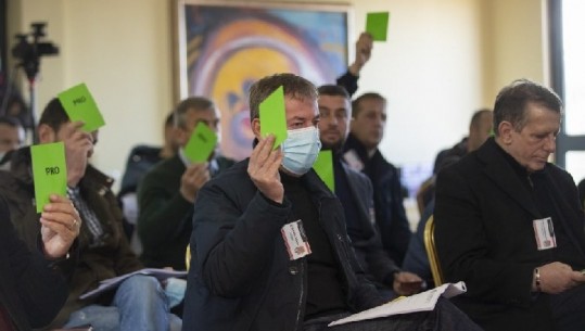 Manipulimi i zgjedhjeve në futboll përfundon në prokurori! Në Durrës kreu i Shoqatës, delegat për në Asamblenë e FSHF, u zgjodh me firmë të falsifikuar