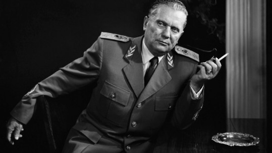 Si i mbajti Tito jugosllavët së bashku në një shtet federativ?