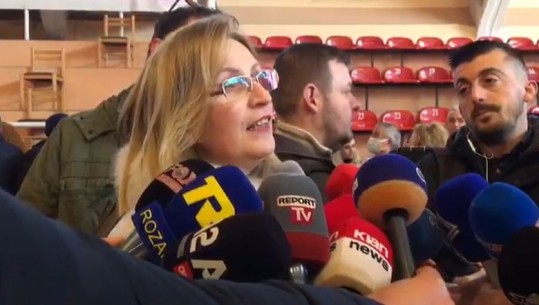 Nuk u bë pjesë e garës, Voltana Ademi voton në primaret në Shkodër: Do vijoj me angazhimin tim politik