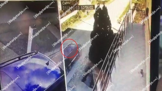 VIDEO/ Aksidenti tragjik në Berat, momenti kur makina përplas 4-vjeçarin 