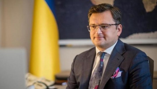 Ministri ukrainas: Nuk befasohemi nga sulmet e fabrikuara ruse