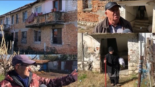 Braktiset fshati Seman në Fier, kryeplaku: Me të hyrë demokracia ikën në Tiranë! Ndodhen 3-4 familje në çdo pallat