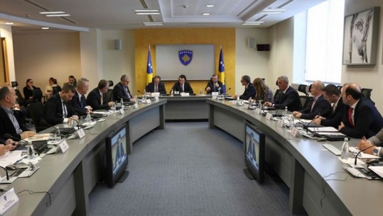  Kriza energjitike në Kosovë/ Qeveria miraton vendimin për 90 mln euro subvencione