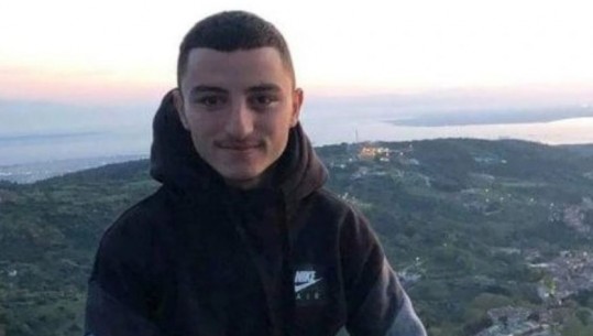 I kërkuar prej tre ditësh për vrasjen e 19-vjeçarit në Greqi, shqiptari dyshohet se fshihet në Korçë