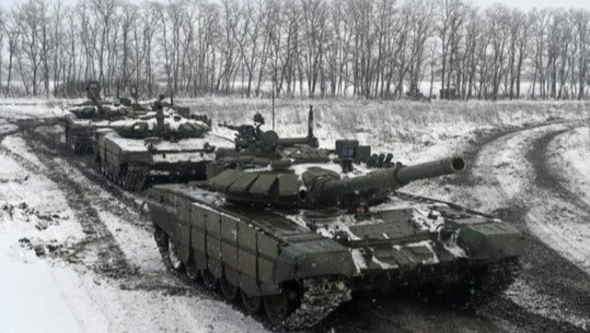 Rusia njofton tërheqjen e trupave, Ukraina: Do e besojmë ku ta shohim! Duhet t'i tërheqin të gjitha forcat