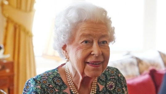 Mbretëresha Elisabeth II infektohet me COVID-19