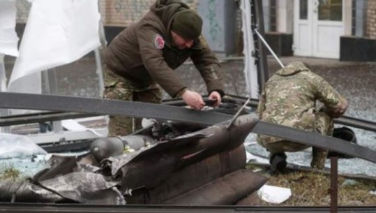 7 të vdekur në Ukrainë pas bombardimeve ruse, 19 persona rezultojnë të zhdukur