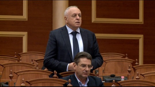 Tritan Shehu kërkon diskutime në Parlament për pushtimin rus të Ukrainës: Të dalim me një rezolutë të qartë, s'mund të rimë pasiv ndaj këtij agresioni